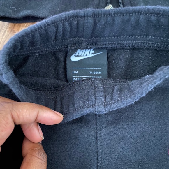 Nike Jogging suit - Picture 3 of 5